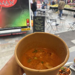 Toasted tomato & pepper soup with rosemary