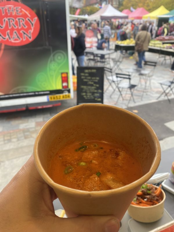 Toasted tomato & pepper soup with rosemary
